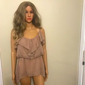 Women tan spaghetti strap blouse size Large